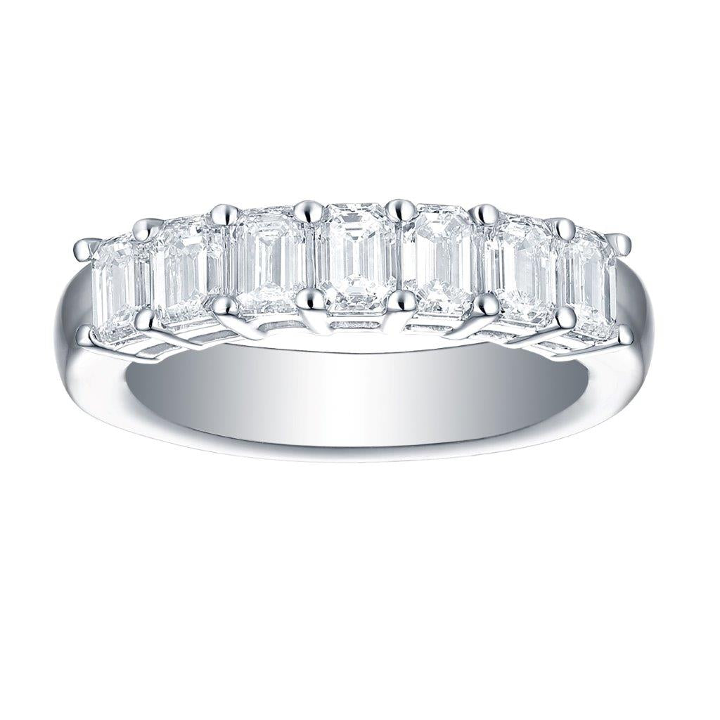 7 Stone Lab Diamond Emerald Cut Band